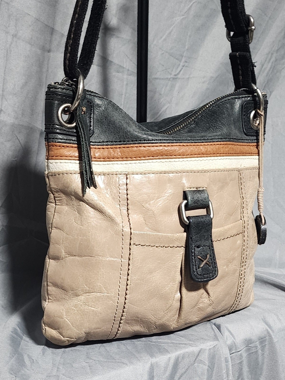 The Sak Kendra Neutral Toned Shoulderbag Crossbody Purse